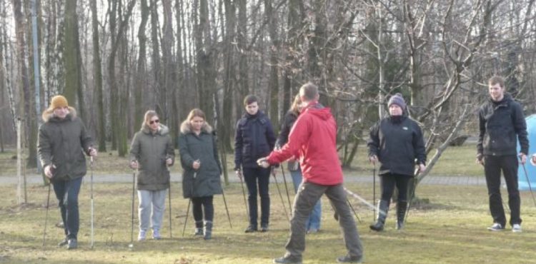 NORDIC WALKING